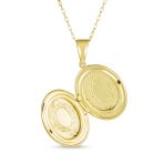 Vintage Oval Locket Necklace Etched Leaf Scroll Gold Plated - Image 2
