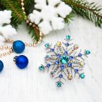 Large Multi Ice Blue Snowflake Brooche Pin Crystal Holiday Party Rhodium Plated - Image 5