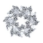 Faux White Pearl Wreath Circle Statement Brooch Pin Crystal Accent for Lapel & Scarf