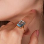 Large 7CTW 14K Gold Gemstone Sky Blue Topaz Emerald Cut Statement Ring - Image 3