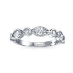 Vintage Style Cocktail Statement Ring with Cubic Zirconia in Sterling Silver - Image 4