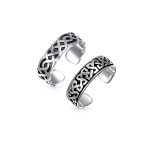 Set of 2 Celtic Trinity Knot Toe Ring Oxidized Sterling Silver Pinky Midi Design
